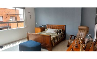 VENTA DE APARTAMENTO DUPLEX EN MEDELLIN, SECTOR LAURELES NOGAL