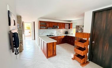 VENTA DE APARTAMENTO DUPLEX EN MEDELLIN, SECTOR LAURELES NOGAL