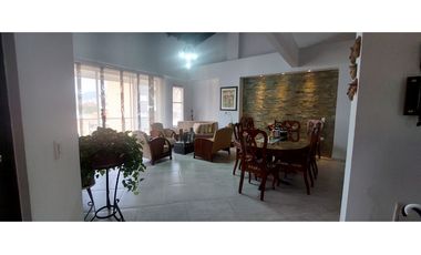 VENTA DE APARTAMENTO DUPLEX EN MEDELLIN, SECTOR LAURELES NOGAL