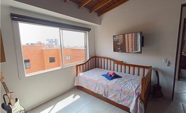 VENTA DE APARTAMENTO DUPLEX EN MEDELLIN, SECTOR LAURELES NOGAL