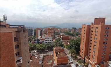 VENTA DE APARTAMENTO DUPLEX EN MEDELLIN, SECTOR LAURELES NOGAL