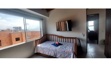 VENTA DE APARTAMENTO DUPLEX EN MEDELLIN, SECTOR LAURELES NOGAL