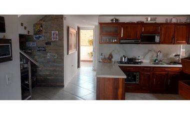 VENTA DE APARTAMENTO DUPLEX EN MEDELLIN, SECTOR LAURELES NOGAL