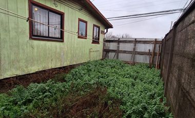 SE VENDE TERRENO CON 2 CASAS EN PUEBLO NUEVO