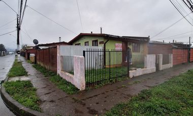 SE VENDE TERRENO CON 2 CASAS EN PUEBLO NUEVO