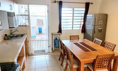 CASA EN RENTA EN JARDINES DEL SUR 1
