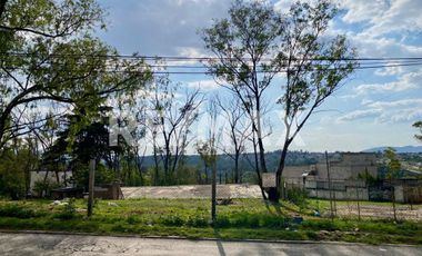 TERRENOS URBANOS RESIDENCIALES. - (3)