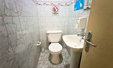 Local Comercial en Arriendo en Arzobispo Larrain Gandarillas / Rancagua