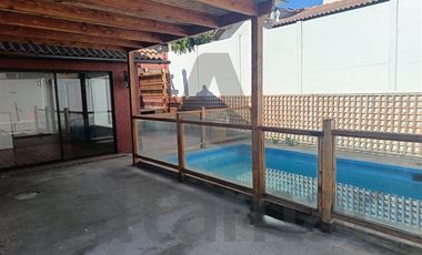 Casa en Arriendo en Villa Saint Moritz