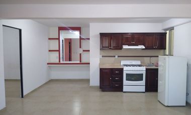 Suite a unos pasos de plaza Boulevard