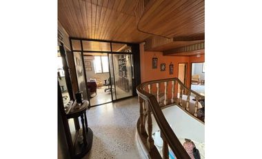 Venta casa Duplex Independiente sector  ciudad jardin barranquilla