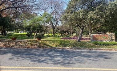 CASA EN VENTA SAN PEDRO GARZA GARCIA REMODELADA