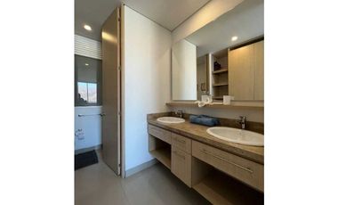 VENTA APARTAMENTO PLAYA SALGUERO SANTA MARTA RM12RD Piso Alto