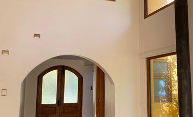 Espectacular casa en parcela con 3 construcciones