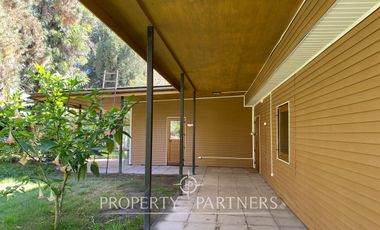 Espectacular casa en parcela con 3 construcciones