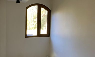 Espectacular casa en parcela con 3 construcciones