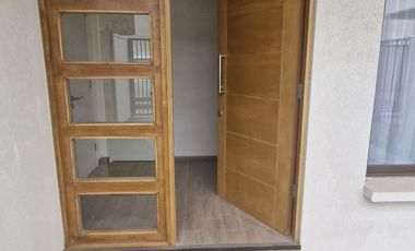 Casa en Jardines de Belorado – Exclusivo Sector Residencial