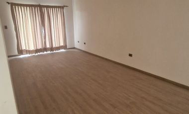Casa en Jardines de Belorado – Exclusivo Sector Residencial