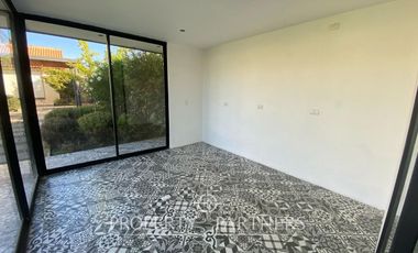 Linda casa en El Polo Machali