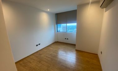 Penthouse en alquiler en River Tower, Vía a Samborondón  AdrM