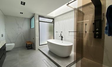 ARRIENDO de CASAS en MedellÃ­n