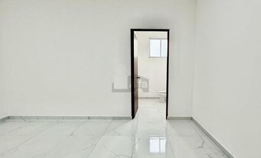 OPORTUNIDAD DE INVERSIÓN. Consultorio Médico en venta. Centro Médico Omega SJR