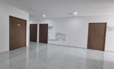 OPORTUNIDAD DE INVERSIÓN. Consultorio Médico en venta. Centro Médico Omega SJR