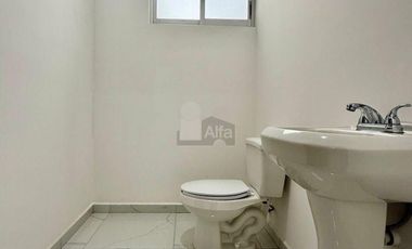 OPORTUNIDAD DE INVERSIÓN. Consultorio Médico en venta. Centro Médico Omega SJR