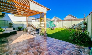 Casa en Venta en Condominio Plaza Buin II