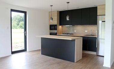 Casa en ARRIENDO Cond. Indanmapu