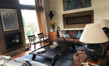 SE VENDE INCREIBLE CASA EN HACIENDA DE SANTA FE LA LOMA