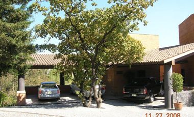 SE VENDE INCREIBLE CASA EN HACIENDA DE SANTA FE LA LOMA