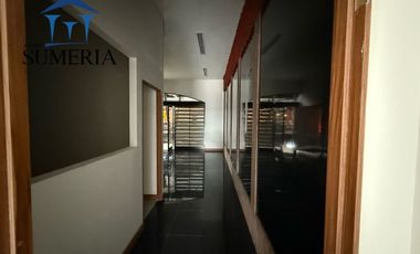 Local en RENTA Cantera CInco