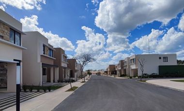 CASA DE 1 PISO EN VENTA EN MÉRIDA EN PRIVADA CUMBRES NOVO NORTE