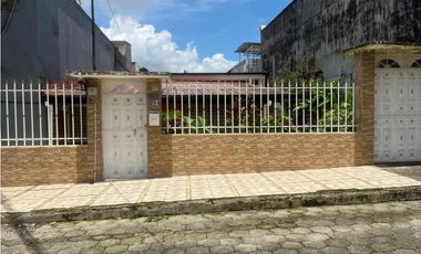 En Venta Casa Mutualista Benalcázar Santo Domingo