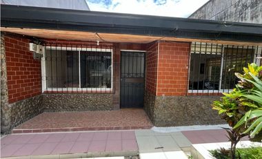 En Venta Casa Mutualista Benalcázar Santo Domingo