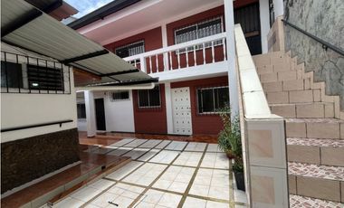 En Venta Casa Mutualista Benalcázar Santo Domingo