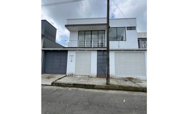 VENTA CASA NUEVA CON PISCINA EN PLAZA ASTURIAS SANTO DOMINGO