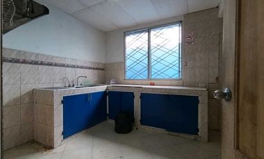 Casa en Alquiler - Kennedy Vieja | Uso de Suelo Comercial