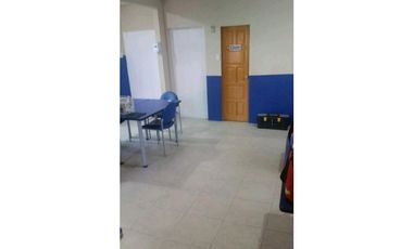 Casa en Alquiler - Kennedy Vieja | Uso de Suelo Comercial