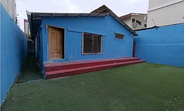 Casa en Alquiler - Kennedy Vieja | Uso de Suelo Comercial
