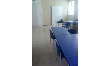 Casa en Alquiler - Kennedy Vieja | Uso de Suelo Comercial