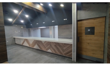 La Alborada, Local Comercial en Renta, 240m2 Corredor Comercial