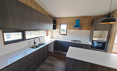 CASA 4 DORM. EN CONDOMINIO EL ALBA A SÓLO 2M DEL CENTRO