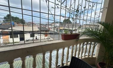 VENTA SUR GUAYAQUIL CASA RENTERA ESQUINERA 5 DPTOS  (AGE)