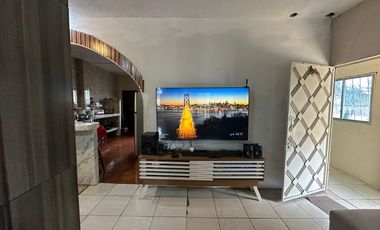 VENTA SUR GUAYAQUIL CASA RENTERA ESQUINERA 5 DPTOS  (AGE)