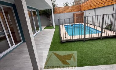 VENTA CASA CON PISCINA CIUDAD DE LOS VALLES CONDOMINIO 4H Y3B 2E