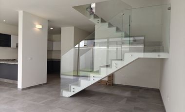 Casa en venta en Valle Imperial