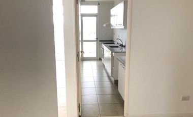Departamento · 93 m² · 4 Ambientes · 1 Cochera