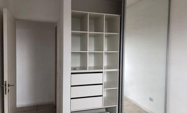 Departamento · 93 m² · 4 Ambientes · 1 Cochera